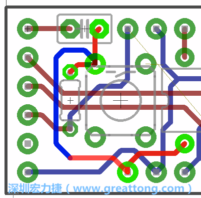為了要創(chuàng)造一個電路通道，首先要先點擊重置開關(guān)的連結(jié)點進(jìn)行布線，在電路板的背面繪制線路直到其它線路前的乾淨(jìng)區(qū)域。